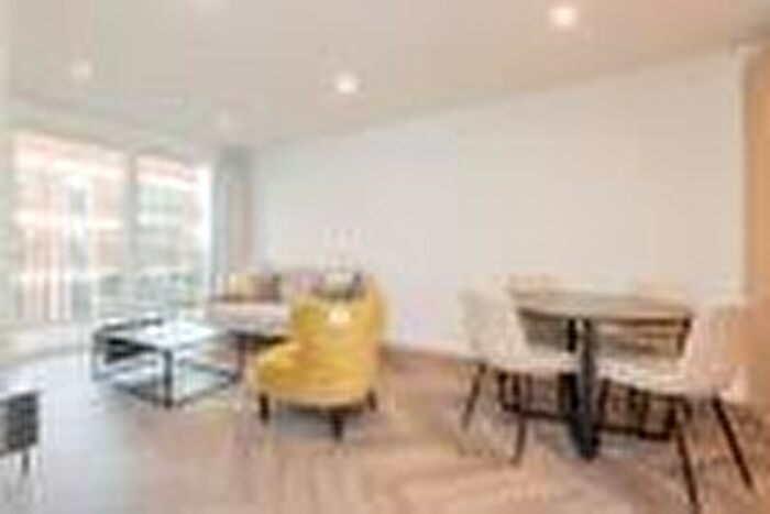 2 Bedroom Flat To Rent In Bower House, Silkstream, NW9