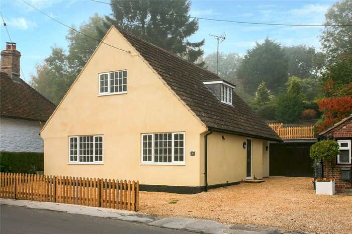 3 Bedroom Detached House To Rent In High Street, Erlestoke, SN10