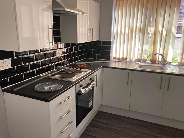 2 Bedroom Terraced House To Rent In Mildred Street, M7