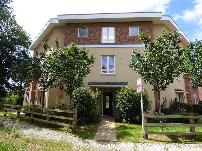 2 Bedroom Apartment To Rent In Tiltman Lane, Bletchley, MK3