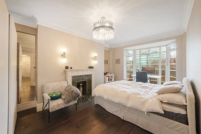 2 Bedroom Flat To Rent In Dorset House, Gloucester Place, NW1