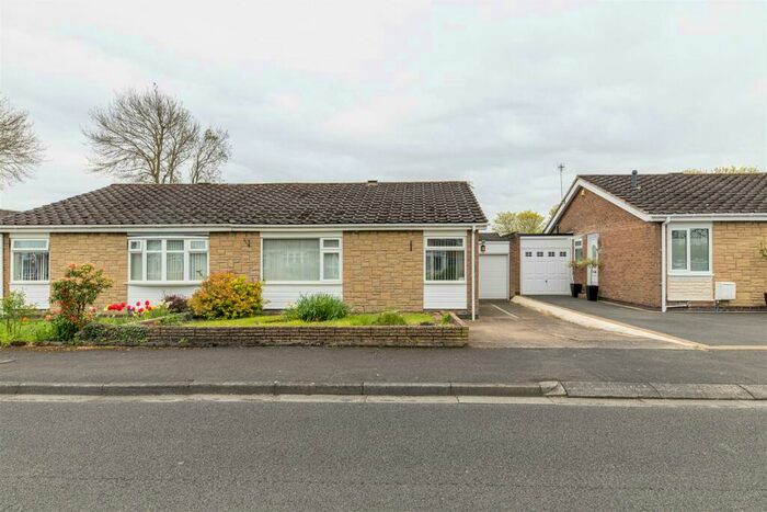 2 Bedroom Bungalow To Rent In Sandford Mews, Wideopen, Newcastle Upon Tyne, NE13