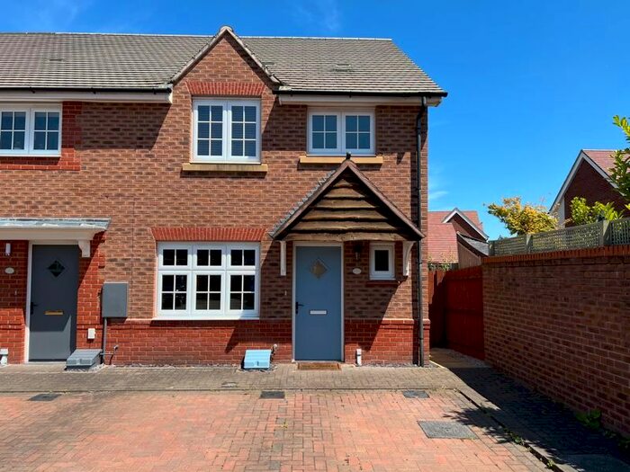 3 Bedroom End Of Terrace House To Rent In Wittingham Close, Hadley, Telford, TF1