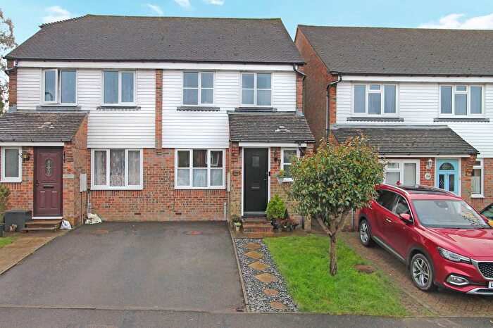 3 Bedroom Semi Detached House For Sale In Acres Rise, Ticehurst, TN5