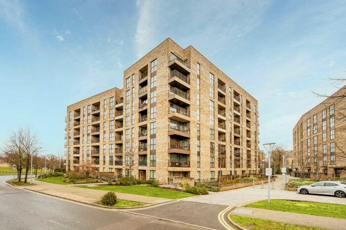 2 Bedroom Apartment To Rent In Park Royal, NW10