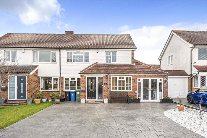 3 Bedroom Semi Detached House For Sale In Ferndale Way, Farnborough Village, BR6