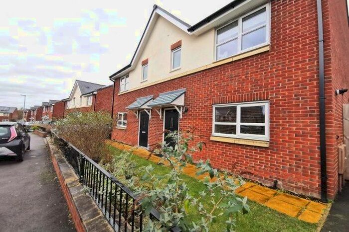3 Bedroom Property To Rent In Gabriel Close, Manchester, M12