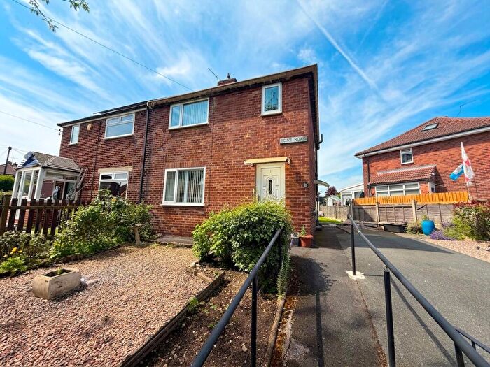 3 Bedroom Semi Detached House For Sale In Reins Road, Brighouse, HD6