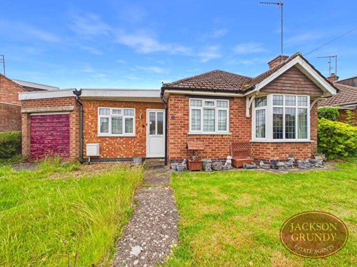 2 Bedroom Detached Bungalow For Sale In Park Lane, Duston, NN5