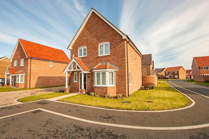 3 Bedroom Detached House For Sale In Snowdrop Way, Hunstanton, PE36