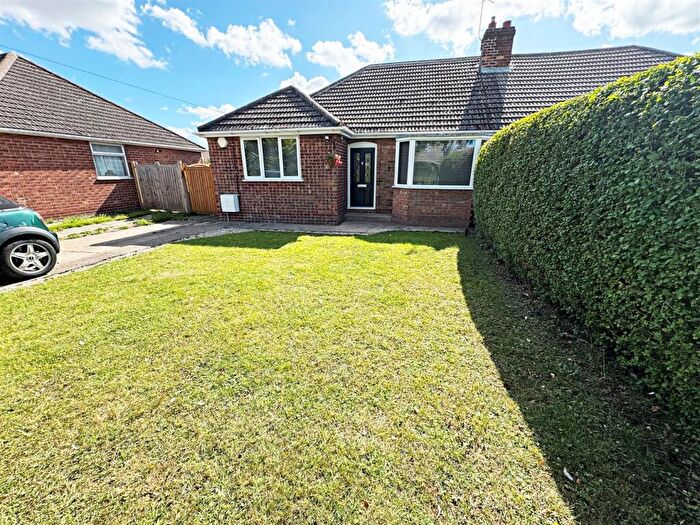 3 Bedroom Semi-Detached Bungalow For Sale In Waddingham Place, New Waltham, Grimsby, N.E. Lincs, DN36