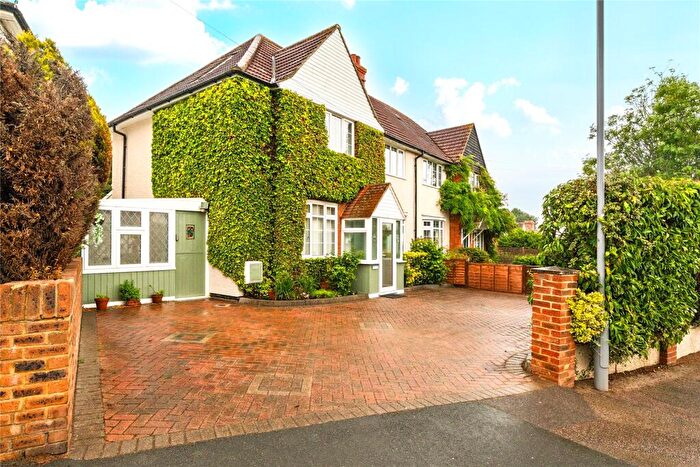 4 Bedroom Semi-Detached House For Sale In Eversley Road, Surbiton, KT5