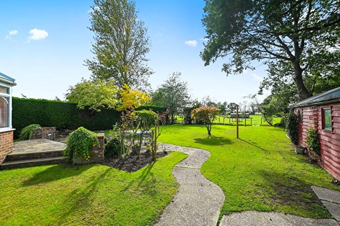 3 Bedroom Detached Bungalow For Sale In Front Road, Woodchurch, TN26