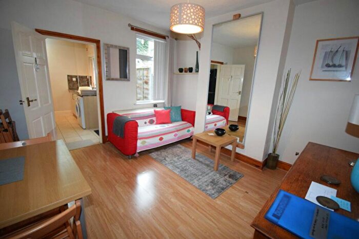 2 Bedroom Property To Rent In Arnold Street, DE22