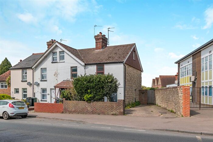 4 Bedroom House For Sale In Loose Road, Maidstone, ME15