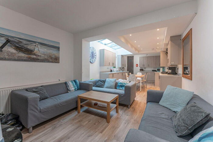 6 Bedroom Terraced House To Rent In Croydon Road, Selly Oak, Birmingham, B29