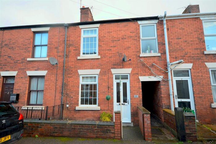 2 Bedroom Terraced House To Rent In Nicholas Street, Hasland, Chesterfield, S41
