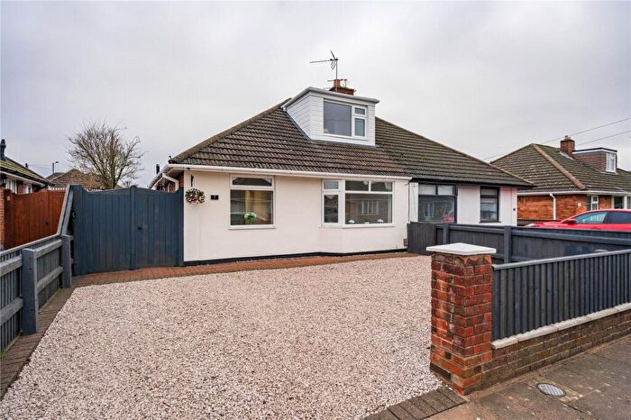 4 Bedroom Bungalow For Sale In Kiddier Avenue, Grimsby, Lincolnshire, DN33