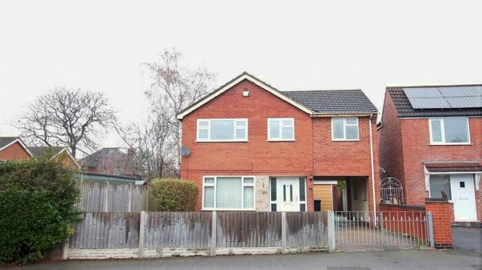 4 Bedroom Detached House To Rent In 4 Bedroom Detached House, Albert Road, Chaddesden DE21