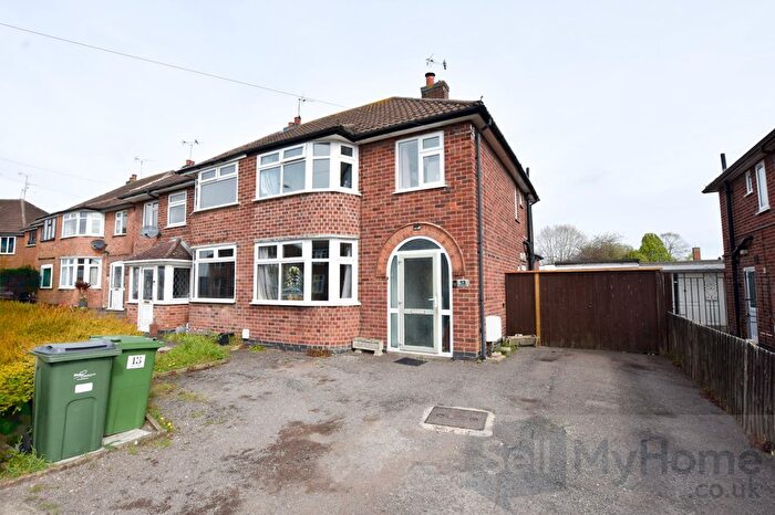 3 Bedroom Semi Detached House For Sale In Darley Road, Blaby, Leicester, Leicestershire, LE8