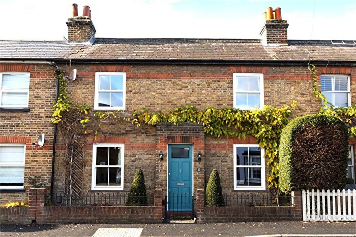 2 Bedroom Terraced House For Sale In Anyards Road, Cobham, Surrey, KT11