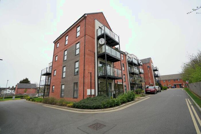 1 Bedroom Apartment To Rent In Malthouse Drive, Grays, RM17