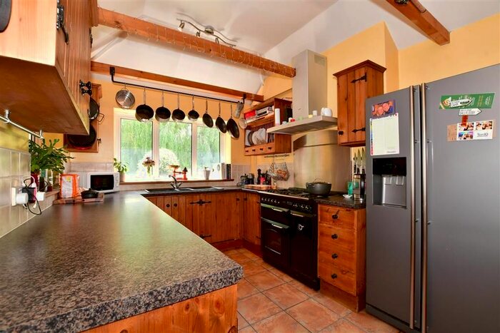 4 Bedroom Town House For Sale In Stopham Road, Pulborough, West Sussex, RH20