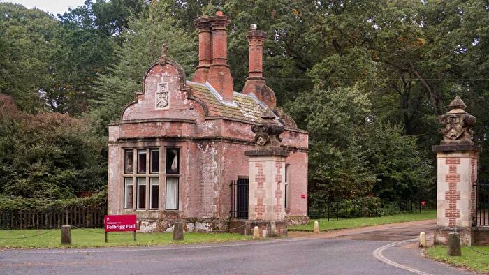 1 Bedroom Detached House To Rent In Cromer Road, NR11