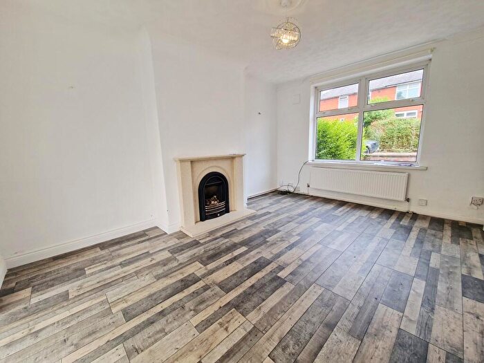 2 Bedroom House To Rent In Hamilton Street, BB2