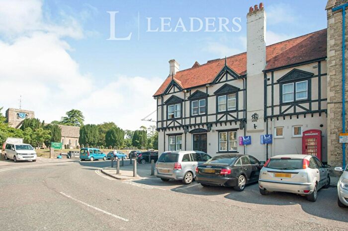 2 Bedroom Apartment To Rent In Market Place, SN7