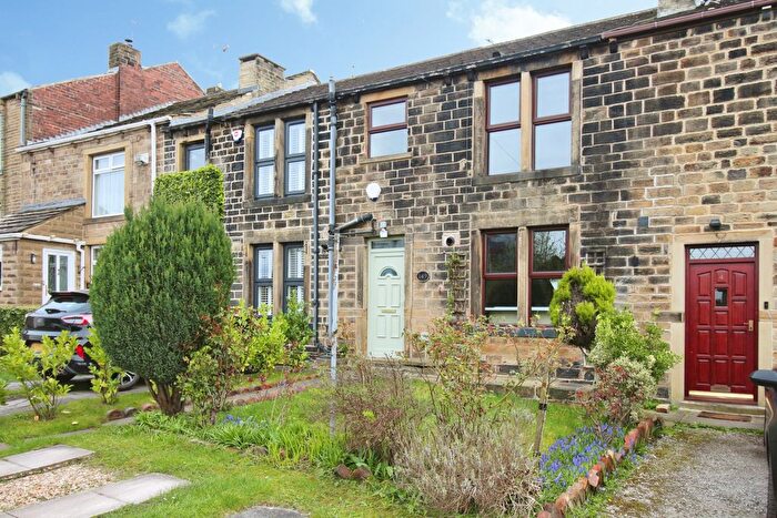 2 Bedroom Terraced House For Sale In Halifax Road, Heckmondwike, WF16