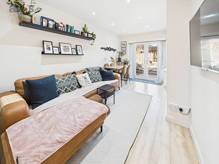 2 Bedroom Semi-Detached Bungalow For Sale In Greensward Lane, Hockley, Essex, SS5