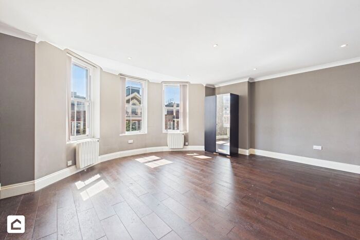 1 Bedroom Flat To Rent In Terminus Road, Eastbourne, BN21