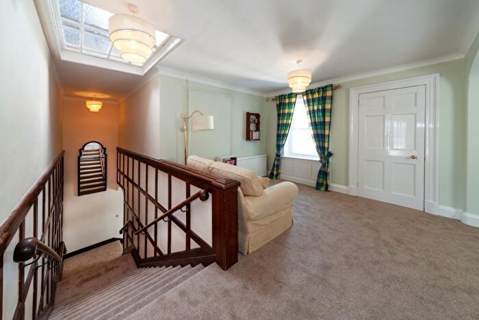 4 Bedroom Semi-Detached House To Rent In Rope Hill, Boldre, Lymington, SO41