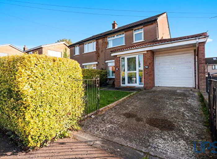 3 Bedroom Semi-Detached House For Sale In Coolnasilla Drive, Belfast, BT11