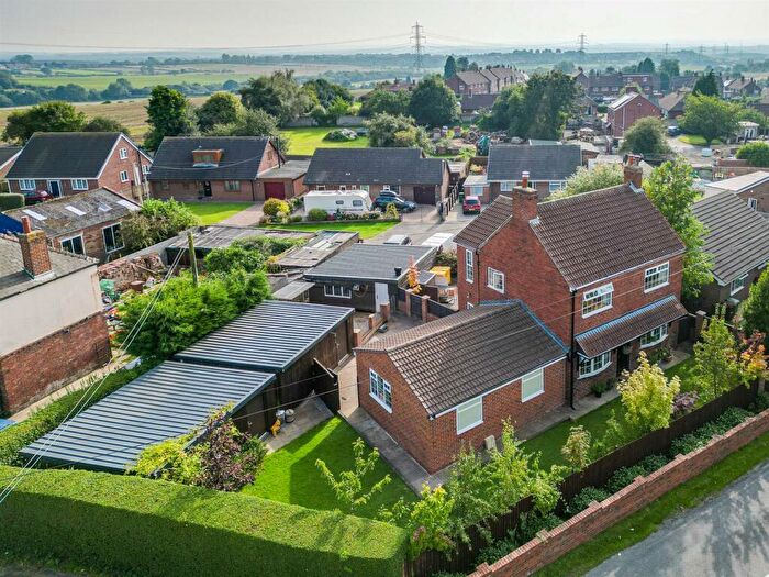 3 Bedroom Detached House For Sale In High Street, South Hiendley, Barnsley, South Yorkshire, S72