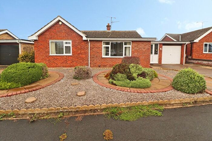 2 Bedroom Detached Bungalow For Sale In Manor Road, Saxilby, LN1