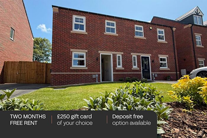 3 Bedroom Town House To Rent In Osprey View, Costhorpe, S81