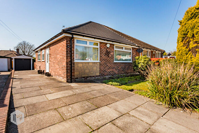 2 Bedroom Bungalow For Sale In Walton Drive, Bury, Greater Manchester, BL9