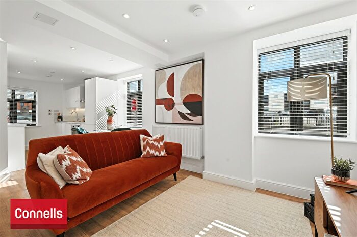 1 Bedroom Flat For Sale In New Street, Aylesbury, HP20