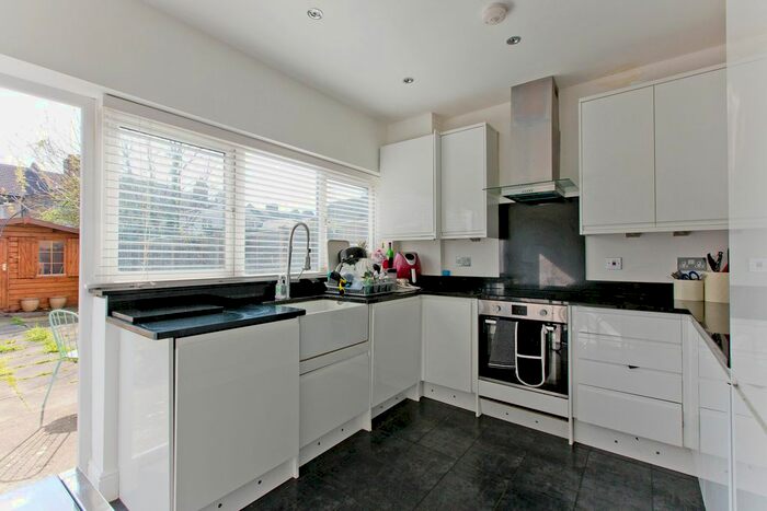 4 Bedroom End Of Terrace House To Rent In Fisher Street, London, E16
