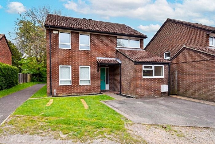 4 Bedroom Detached House For Sale In Ormesby Drive, Chandler's Ford, SO53