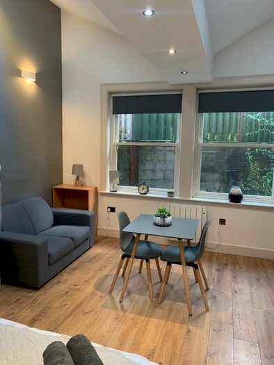 1 Bedroom Private Hall To Rent In St. Leonards Gate, Lancaster, LA1