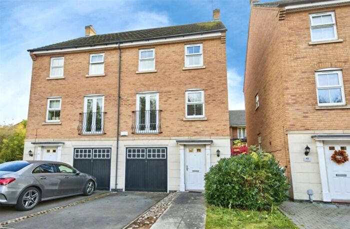 4 Bedroom Semi Detached House For Sale In Badgerdale Way, Littleover, Derby, Derbyshire, DE23