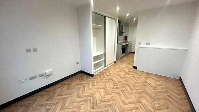 Studio To Rent In Fleet Street, Leicester, LE1