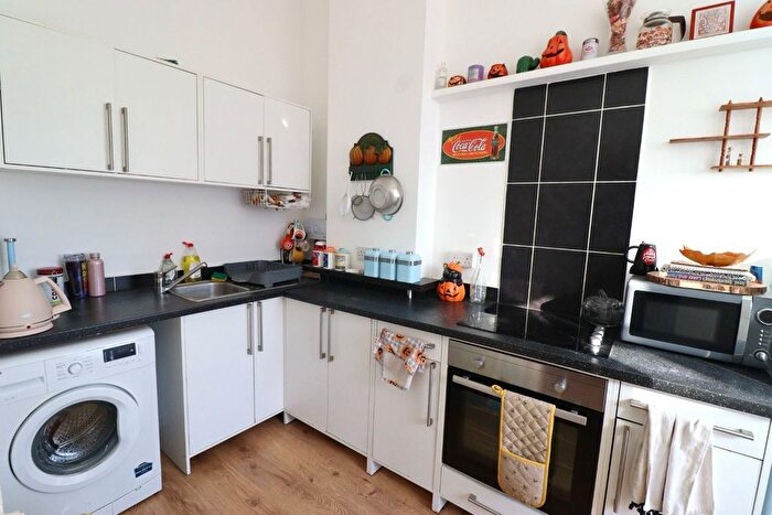 1 Bedroom Flat To Rent In St. Michaels Road, Bournemouth, BH2
