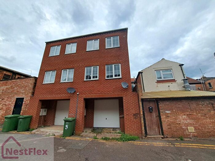 2 Bedroom Town House To Rent In Wisbech, Cambridgeshire, PE13