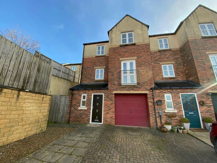 4 Bedroom Terraced House To Rent In Queens Gate, Consett, Durham, DH8
