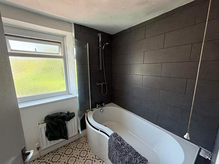 2 Bedroom Terraced House To Rent In St Andrew Street, Tiverton, EX16