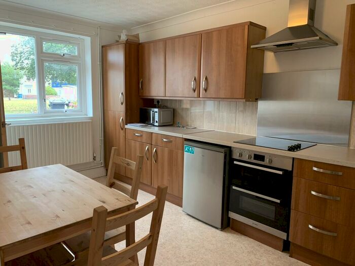 5 Bedroom House To Rent In Scarnell Road, Norwich, NR5